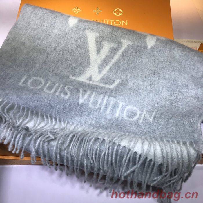 Louis Vuitton Scarf LV00039